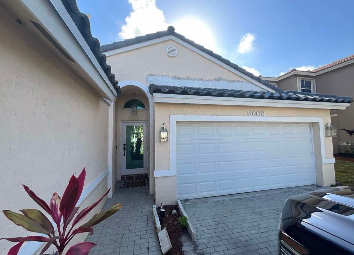 Solutions Painting Llc (156)